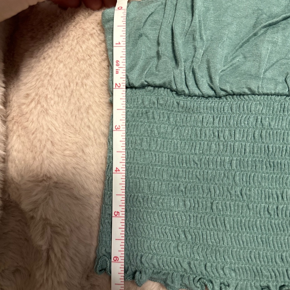 3/$15 | Ruffle Tank Top - Picture 4 of 8